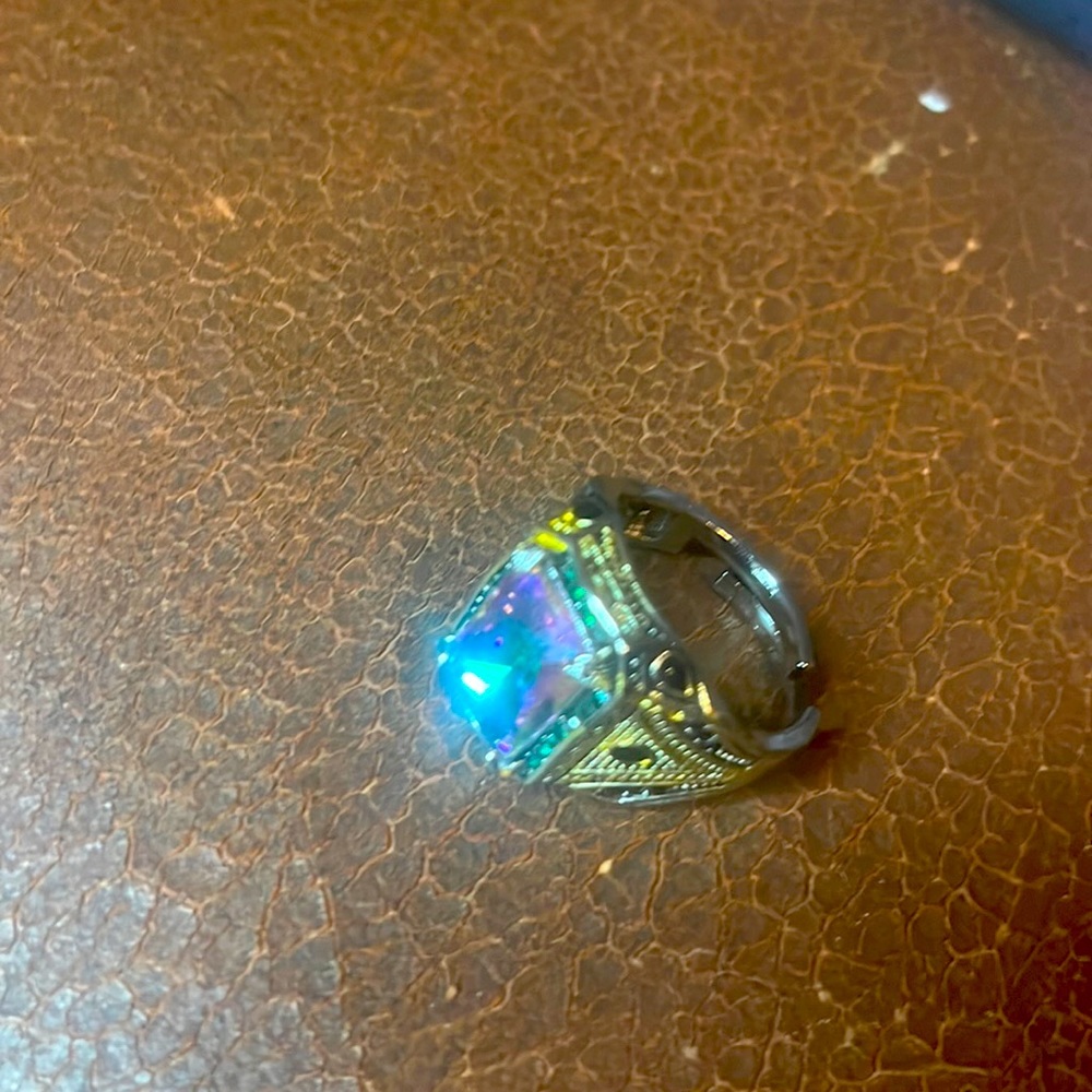 Adjustable ring